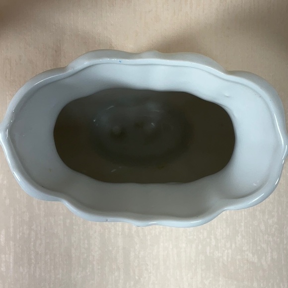 Vintage Floral Ceramic Vase and Frames Butterflies and Flowers - Picture 6 of 16